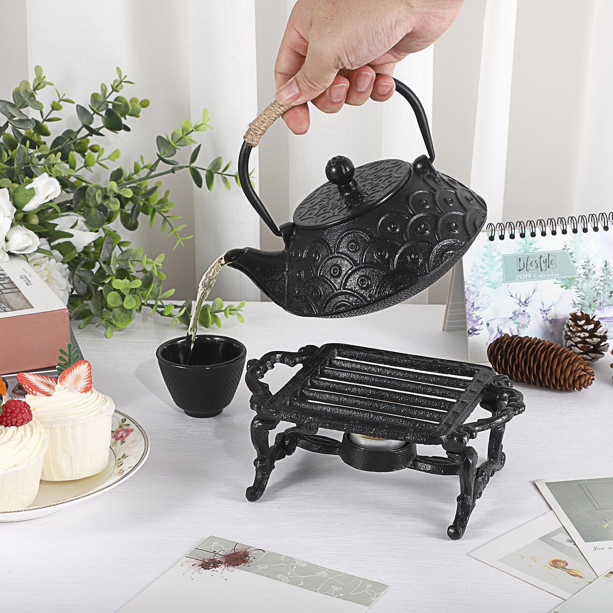 Sumnacon Tea Warmer Cast Iron Tea Pot Warmer with Tealight Candle Holder Sturdy Functional Teapot Warmer Stand for Office