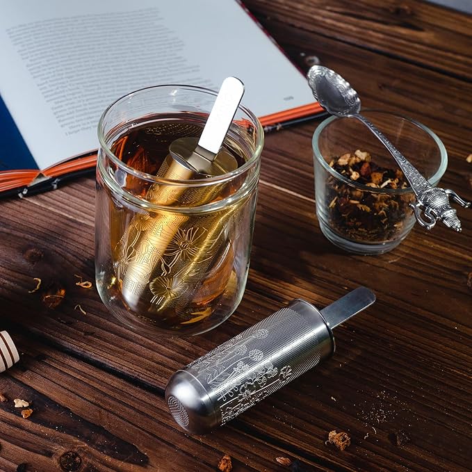 Stainless Steel Tea Infuser Stick with Scoop Lid for Loose Leaf Tea | Gold Reusable Tea Steeper Strainer, Long Handle Pipe Filter | Elegant Tea Accessory Gift for Tea Lovers