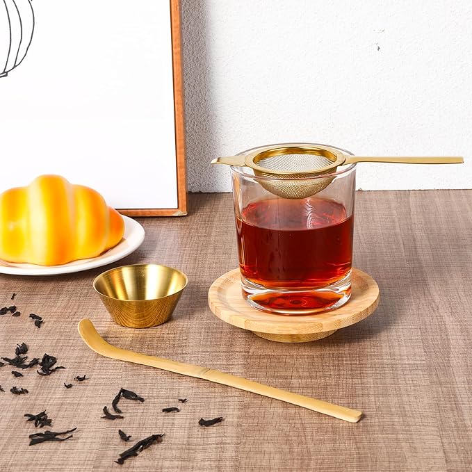 2.2" Mini Matcha Sifter, 30 Fine Mesh Strainer Stainless Steel Small Sifters Loose Leaf Tea Filter with Handle and Base for Loose Tea Coffee Cocktail