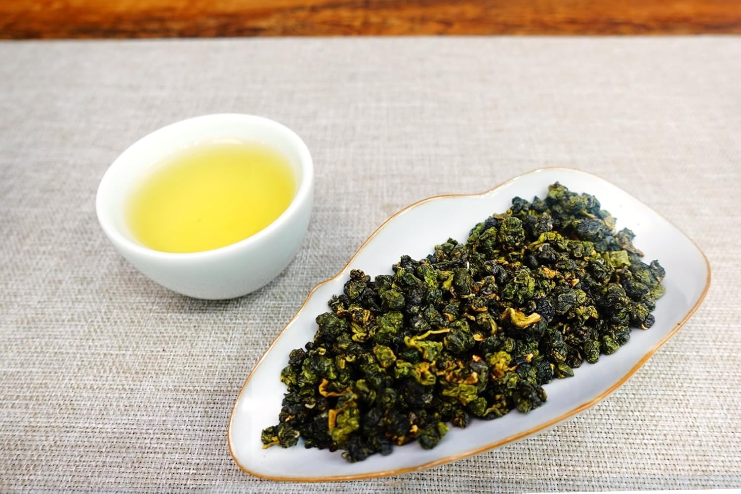 Xin Qing Milk Oolong Tea Jinxuan Oolong Tea Taiwan High Mountain Ulong Tea Taiwanese Jinxuan tea 150g/5.29oz