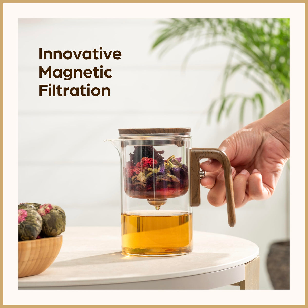WOLTBLOOM Enchanti Glass Teapot with Infuser - Loose Leaf Tea Pot - 27 oz