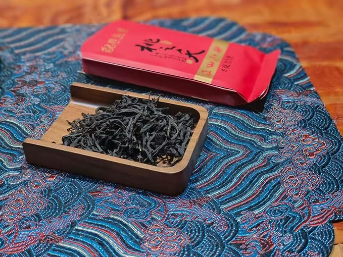 Authentic Lapsang Souchong Black Tea Bags Loose Leaf Tea – Smoky & Sweet, 80g (16 Pyramid Tea Bags) – Wuyishan Origin 武夷山红茶 正山小种