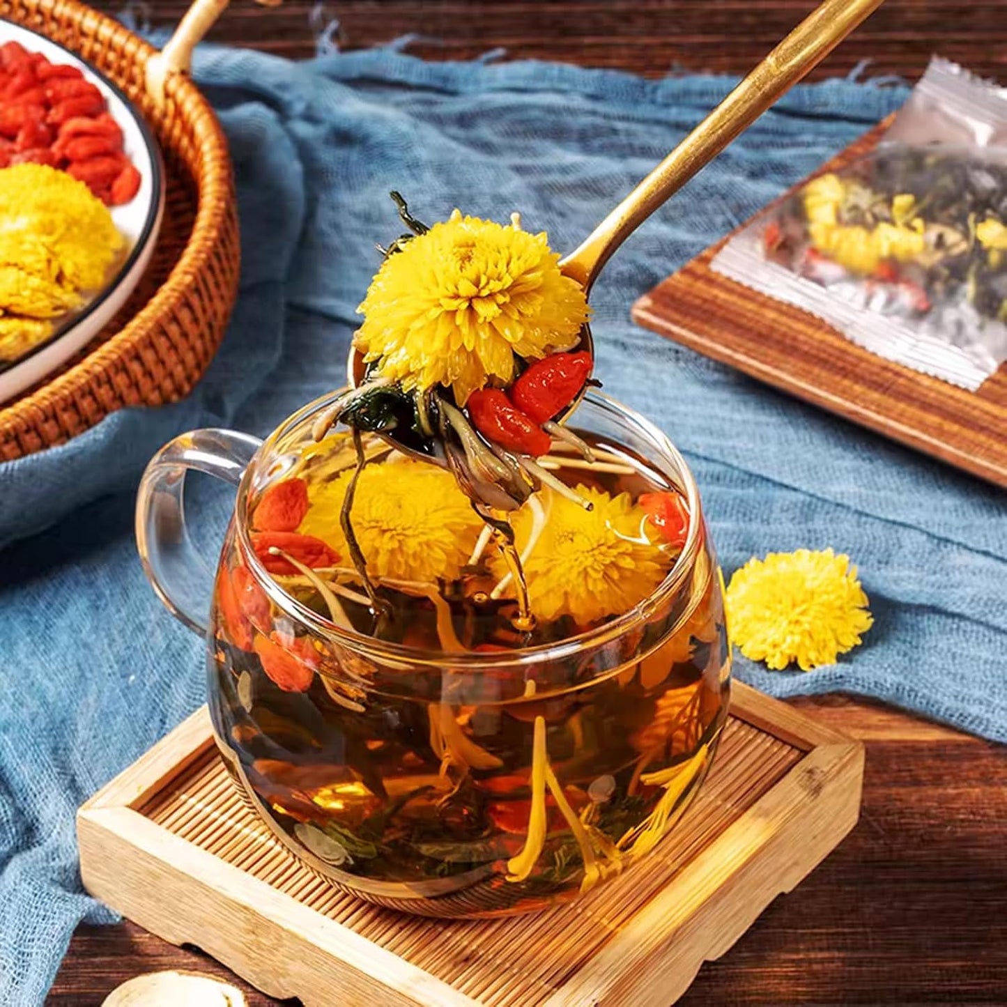 Dandelion Wolfberry Tea, 8 Natural Herbal Ingredients, Dandelion Teabag Organic, Natural Chinese Wolfberry Tea Bags, Chrysanthemunn Cassia Seed (1 Bag 12 Pcs)