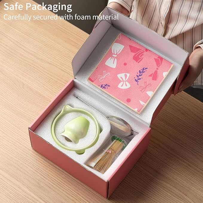 Matcha Kit 7-Pcs matcha whisk set, Measuring Spoon, Japanese Tea Making Tools,Cha, tea bowl, pink matcha set (light green)