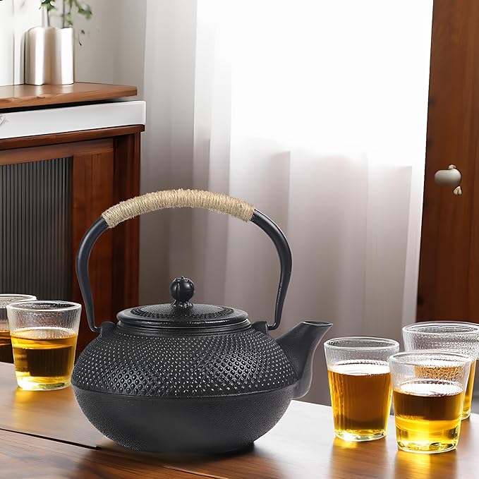 Big Cast Iron Teapot, Japanese Tetsubin Tea Kettle for Stovetop Safe, Cast Iron Teapot with Tea Strainer for Loose Tea and a Fully Enameled Interior (1500ml/50.7oz)