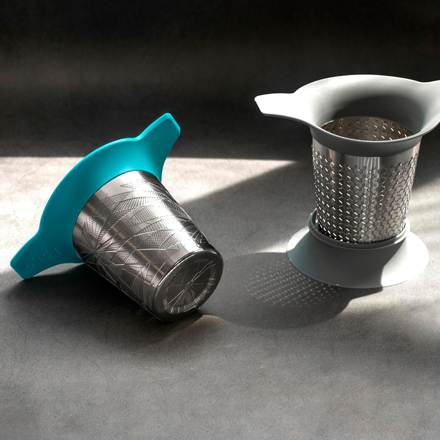 Tea Basket For Loose Tea Loose Leaf Tea Steeper For Loose Leaf Tea Stainless Tea Infuser Fine Mesh Tea Infuser Tea Filter Strainer Tea Diffusers For Loose Tea Brewer (Bee Still)