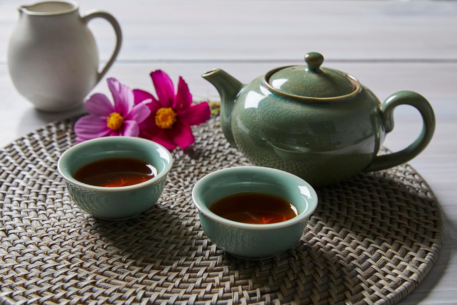Silk Road Teas, Organic Loose Leaf Yunnan Black Tea, English Breakfast, Hot or Iced Thirst-Quenching Sweetness, 2 ounces