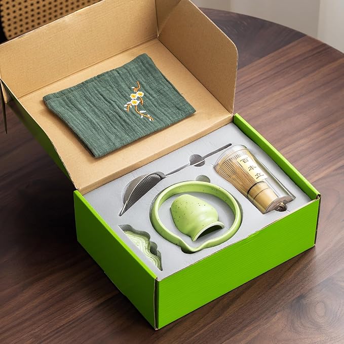 7Pcs Japanese Matcha Tea Set, Matcha Kit with Matcha Bowl (with Pouring Spout), Matcha Whisk, Whisk Holder, Strainer