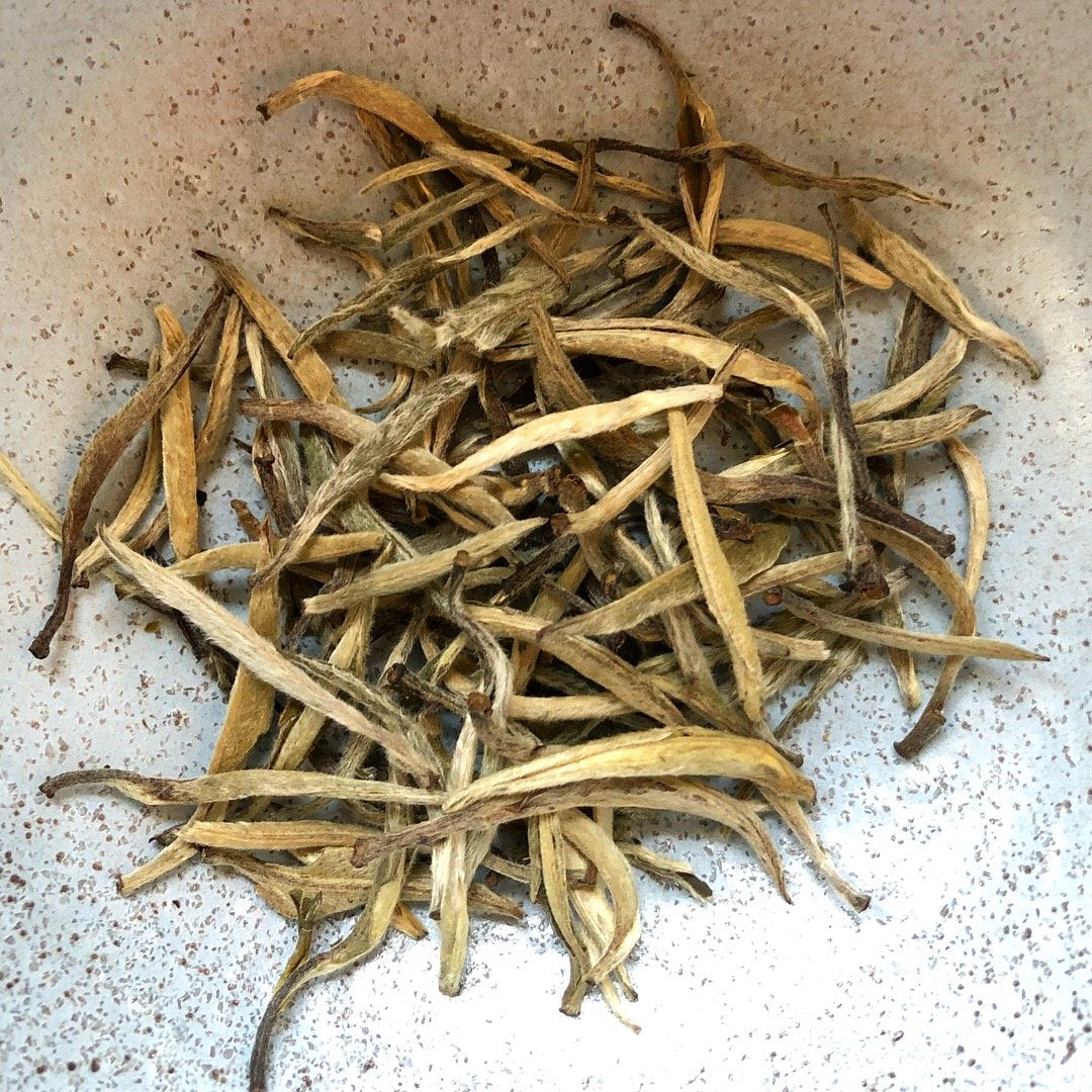 Beantown Tea & Spices - Top Grade Bai Hao YinZhen Silver Needle White Tea Premium Gourmet Loose Leaf Tea. (4 Ounces)