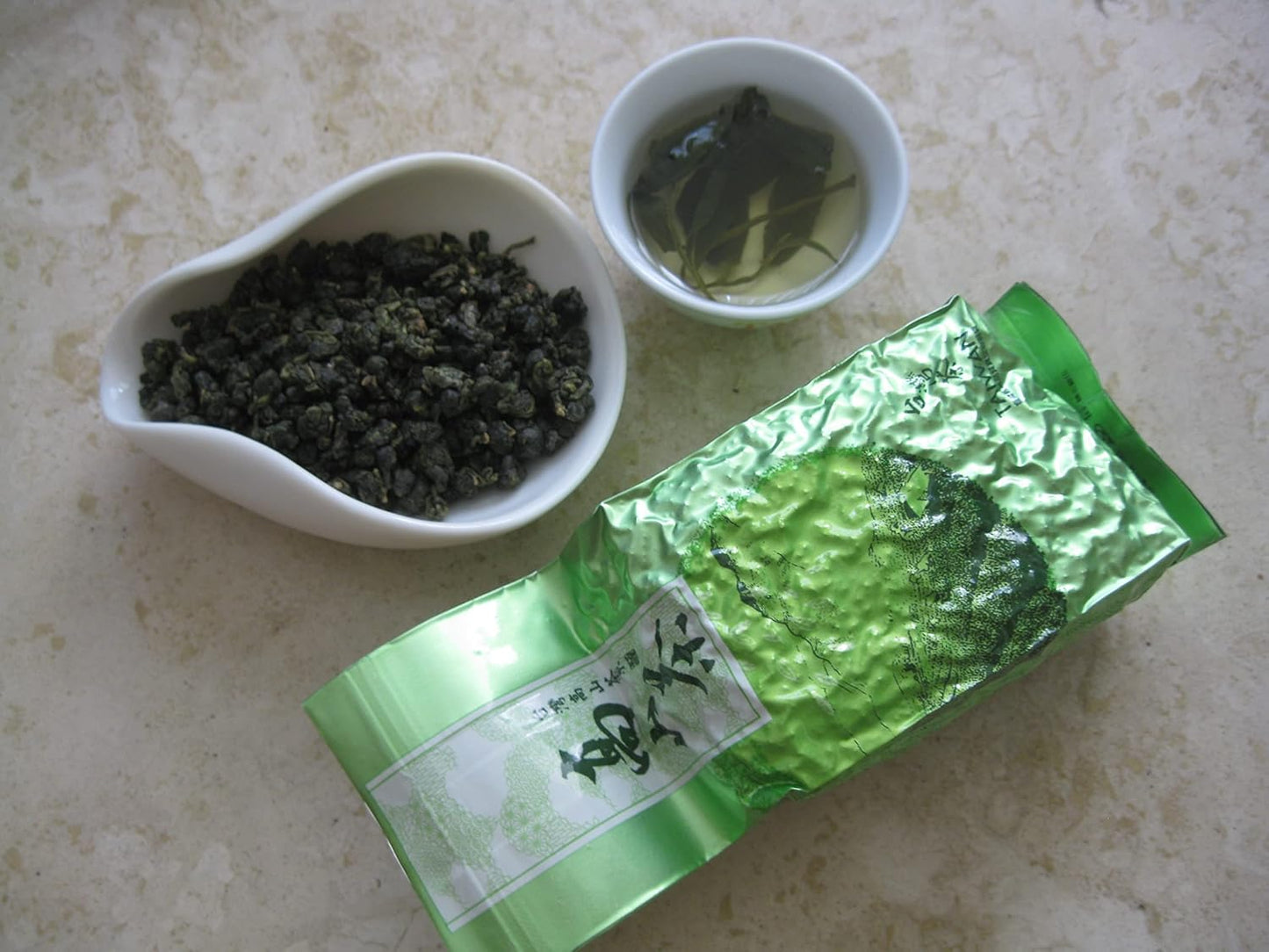 One bag vacuum sealed 4.0 Oz (120 g) Taiwan four Seasons Green Oolong Tea Tea - Taiwan High Mountain Grown Tea Premium Quality