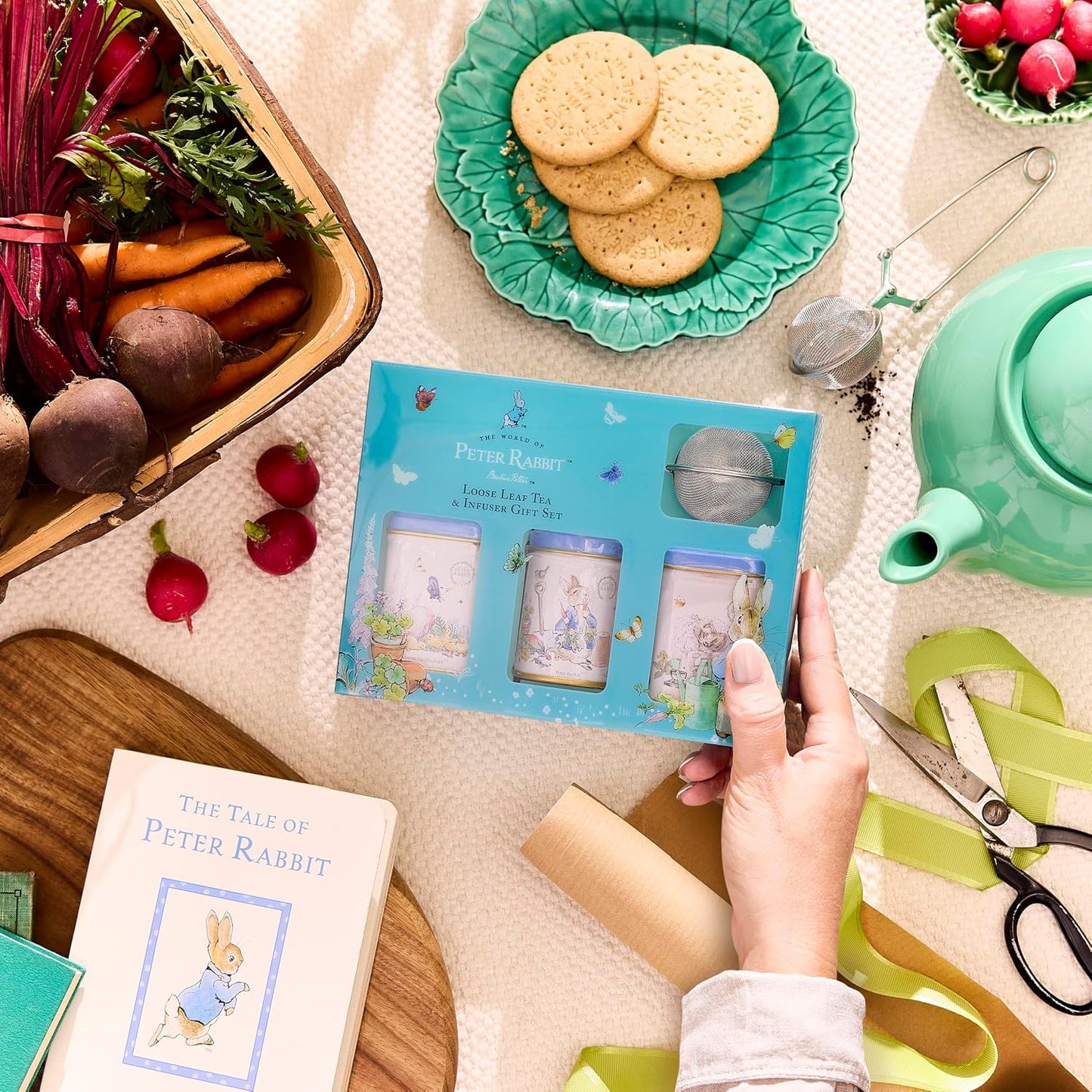 New English Teas Peter Rabbit Tea Infuser Set with 2.5 oz Loose Leaf Tea | Black Tea, English Breakfast, Earl Grey + Infuser Included, Gifts for Tea Lovers